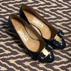 *Authentic* Salvatore Ferragamo Shoes